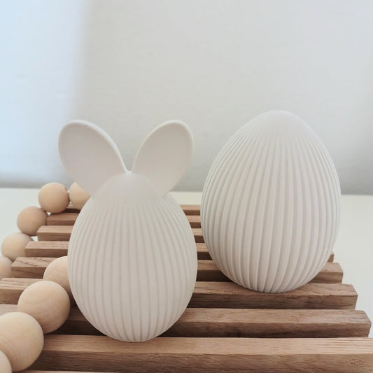 Coniglietto con uovo