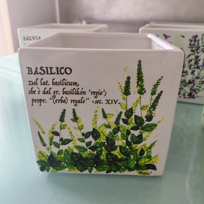 Vaso in ceramica con decori e scritte erbe aromatiche