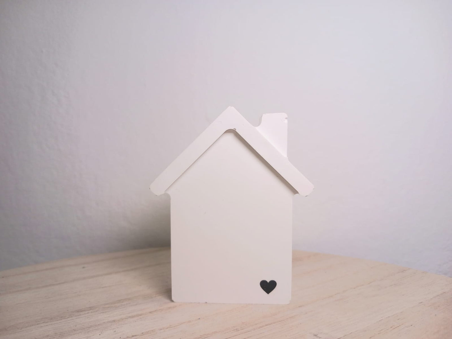 Casetta con cuore laterale