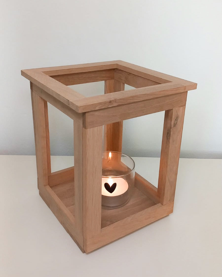Lanterna in legno